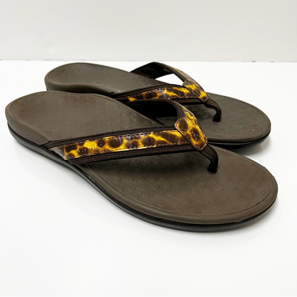 Vionic Orthaheel Tide II Leopard Print Thong/Flip Flop/Sandals Sandals Size 9